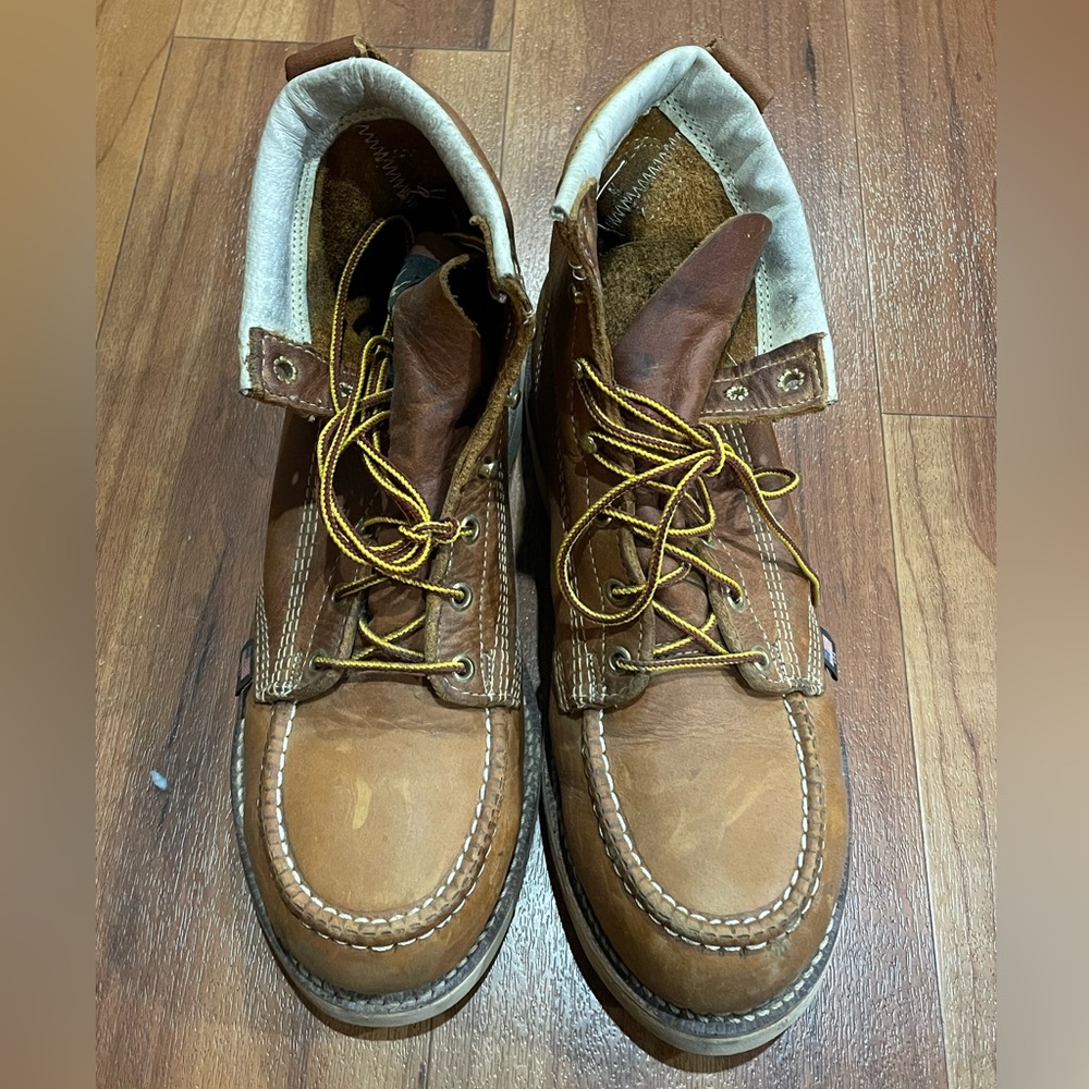 Men’s Thorogood 6inch steel toe boots 9 1/2